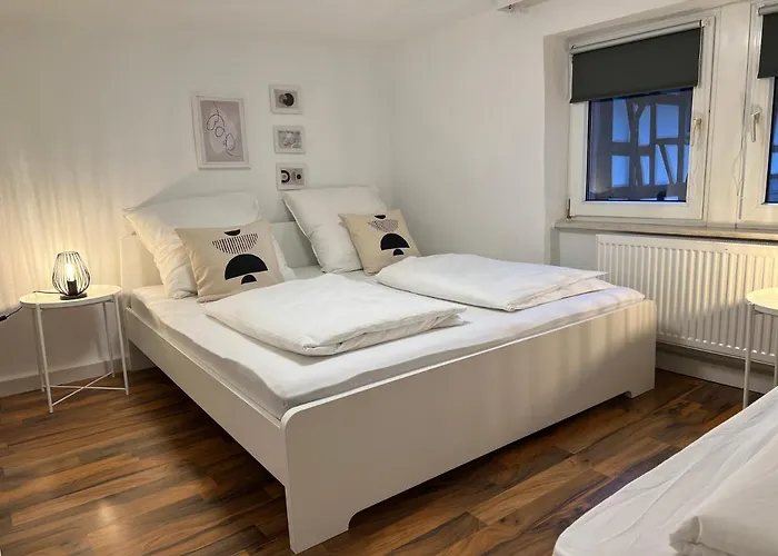 Modernes Haus Fuer 7 Gaeste 90m2 Tv Netflix Wlan *