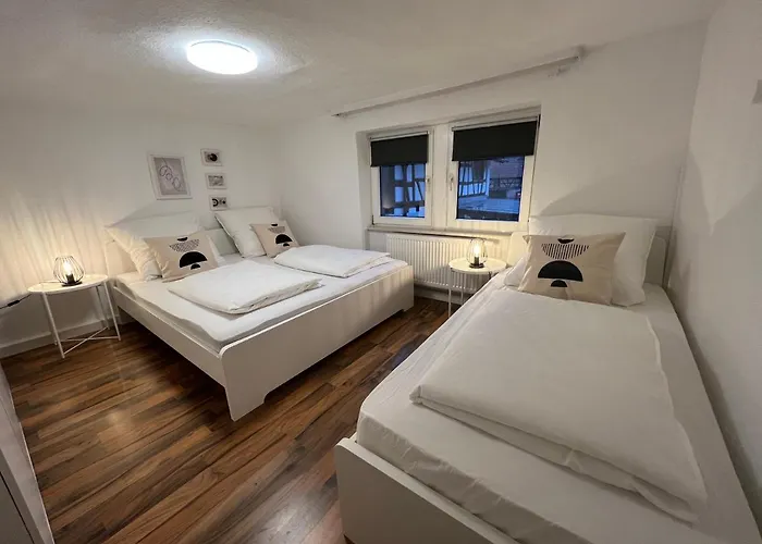Modernes Haus Fuer 7 Gaeste 90m2 Tv Netflix Wlan * Momlingen